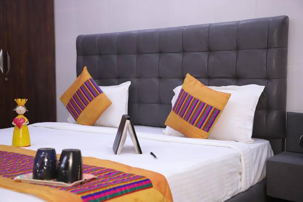 Apartment Fortune Service 1bhk,l-36b,saket